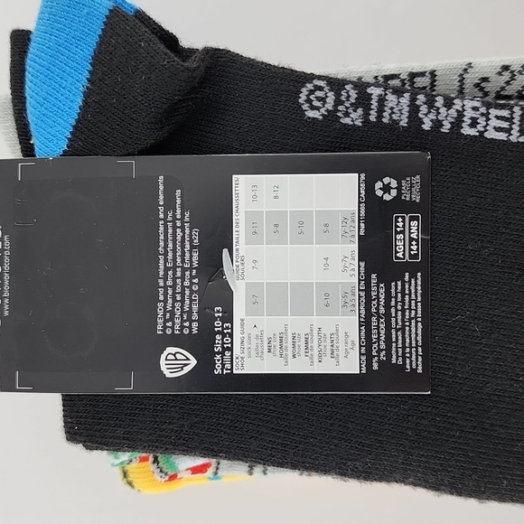 FRIENDS The TV Series Central Perk Men 3 Pack Crew Socks Multi-Color Size 8-12 - Picture 13 of 15